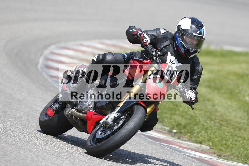 /15 13.05.2025 Max Racing ADR/Gruppe gruen/66